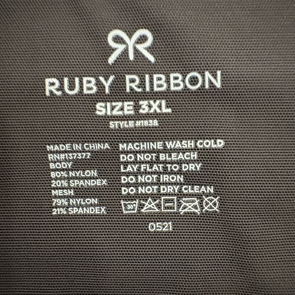 Ruby Ribbon Sculpting Brief in Black - Picture 3 of 6